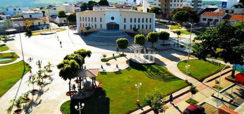 Homem é preso por dívida alimentar durante abordagem da PM em Caculé