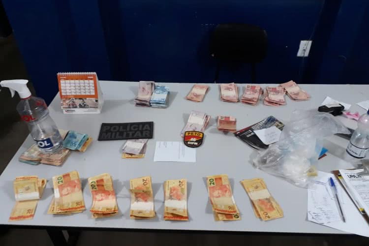 Motorista embriagado é preso com quase 6 mil em Livramento de Nossa Senhora