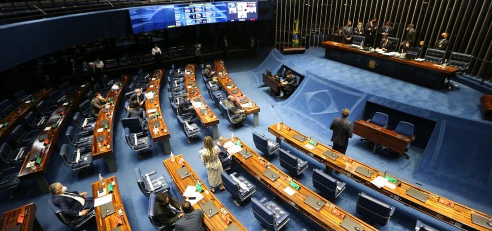 PEC que limita poderes do STF entra em pauta no Senado