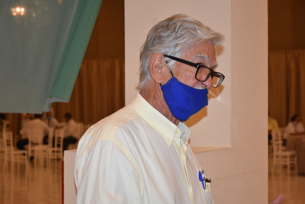 Após gestão desastrosa da pandemia em que 197 brumadenses foram mortos, prefeito de Brumado assina decreto desobrigando uso de máscaras 