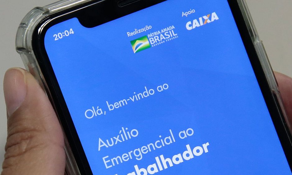 Políticos com patrimônio milionário recebem auxílio emergencial de R$ 600