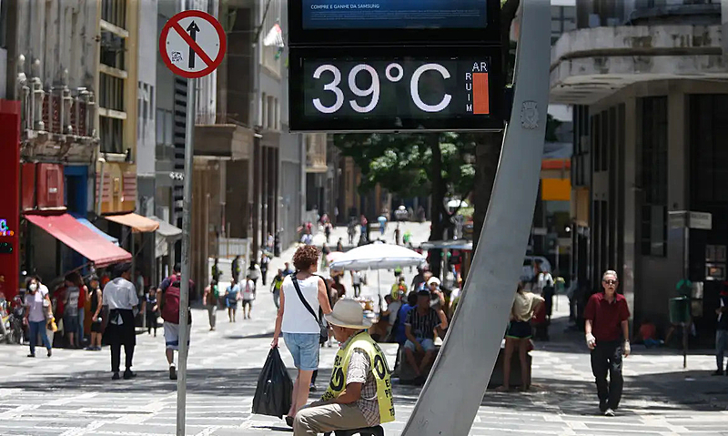 Novembro bate recorde de calor e 2023 pode ser o ano mais quente da história