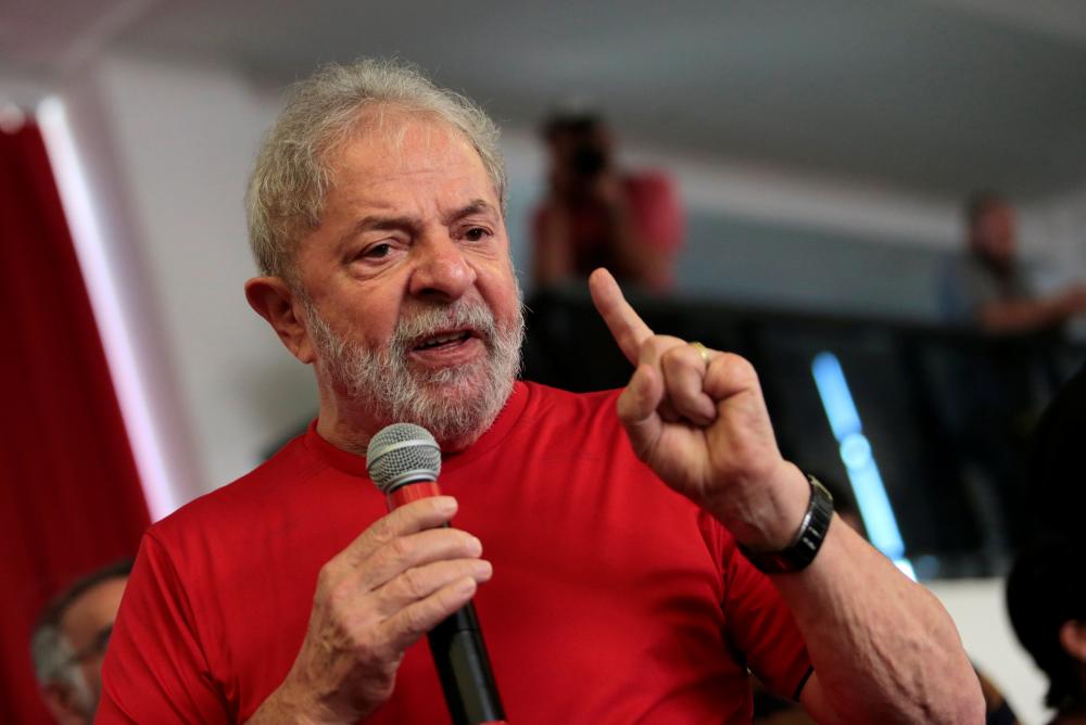 Defesa de Lula assina petição contra pedido para cumprir pena em casa
