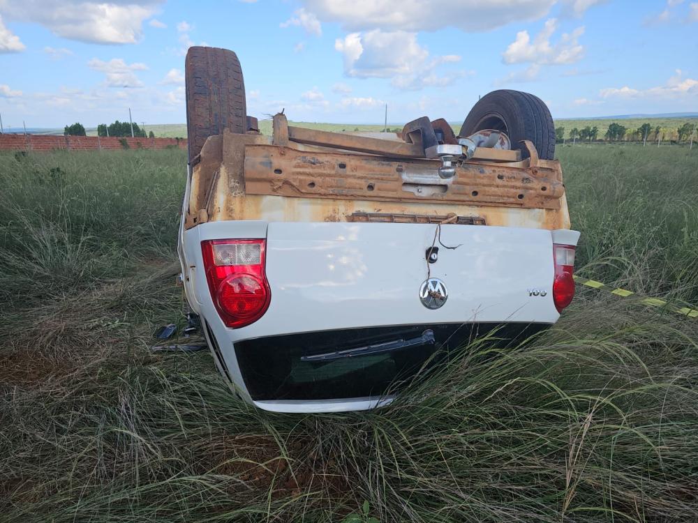 Idosa morre e duas pessoas ficam feridas em acidente na BA-026, em Licínio de Almeida