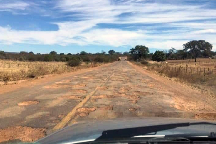 Internauta denuncia condições precárias da BA-152 em Rio do Pires 