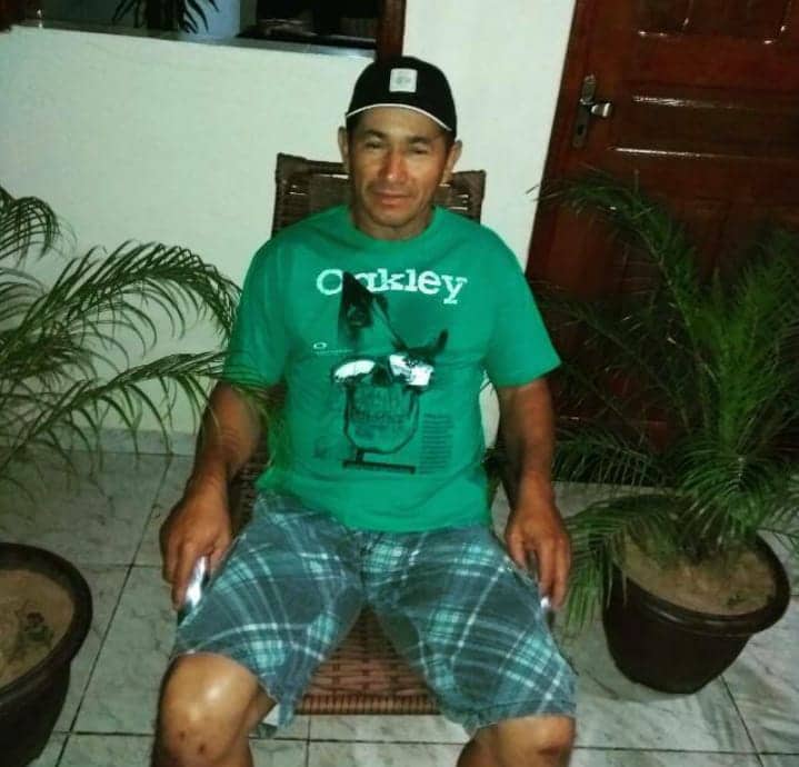Homem morre e outro fica ferido após serem atingidos a tiros na zona rural de Urandi