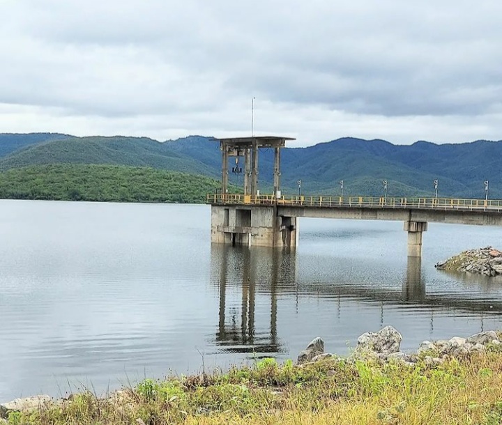 Paramirim: Após mais de 11 anos, Barragem do Zabumbão atinge capacidade máxima e transborda