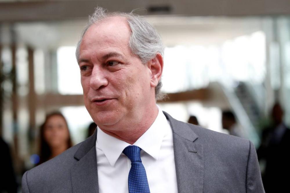 Ciro decide atacar polarização e mirar eleitorado feminino