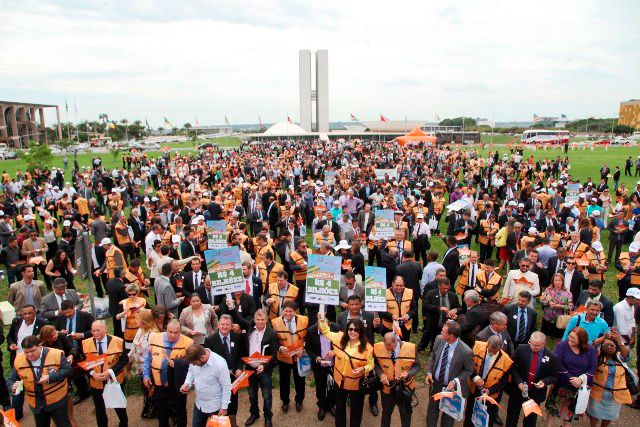 Comissão de Constituição de Justiça do Senado aprova PEC que amplia fundo dos municípios
