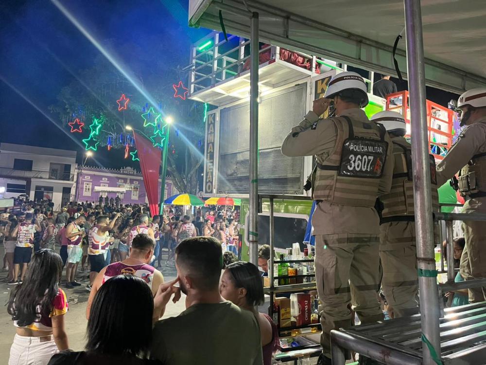 Carnaval da Diversidade e Lavagem da Esquina do Padre 2024 tem redução de 96% no número de furtos, aponta PM