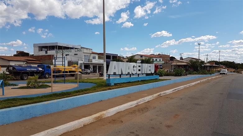 Com atuais 22 casos confirmados de Covid-19 e 01 morte, Anagé inicia lockdown 