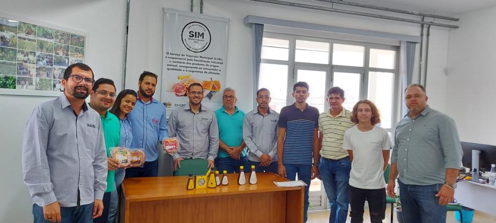 CDS Alto Sertão e Prefeitura de Guanambi certificam agroindústrias através do SIM