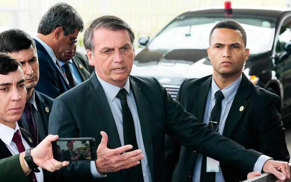 ‘Uma CPI com sete bandidos não vai me tirar daqui’, contra-ataca Bolsonaro