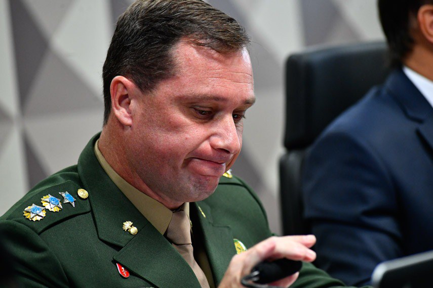 Cid delata ao menos 5 reuniões golpistas de Bolsonaro e militares