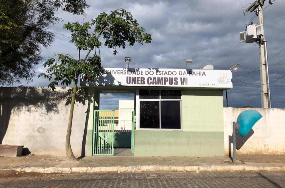Professores da Uneb entram em estado de greve e paralisam atividades amanhã