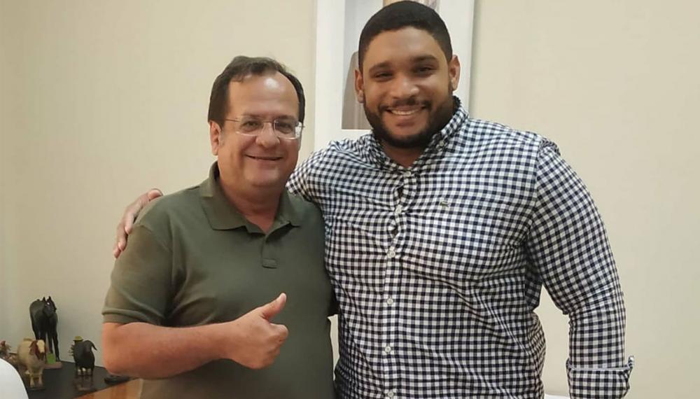 Artur Santana assume gerência do escritório Regional da Adab de Bom Jesus da Lapa