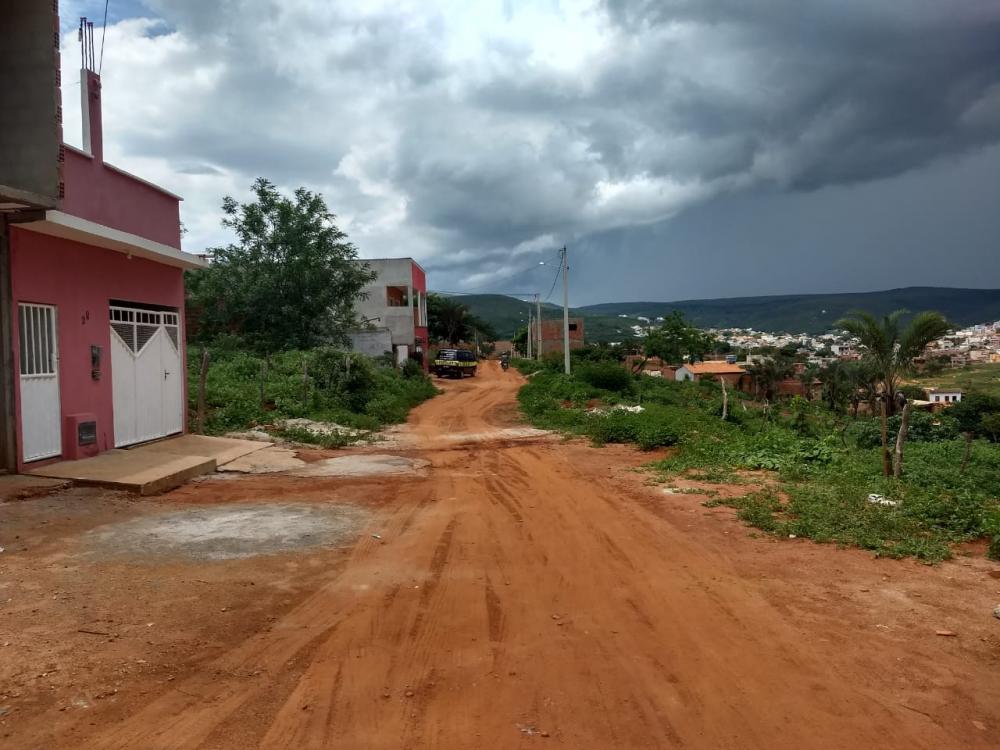 Homem frustra furto a casa de parentes no Bairro Prisco Viana em Caetité