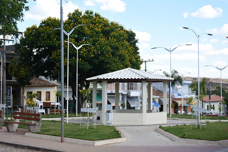 Mãe flagra suspeito aliciando filha e aciona a polícia em Guajeru