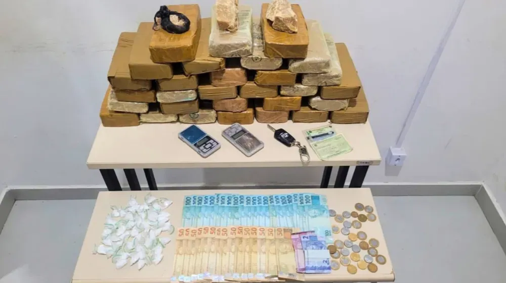 Homem é preso com cerca de 30 kg de crack em Vitória da Conquista