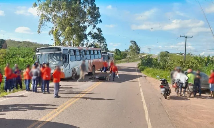 Mãe e filho morrem em acidente na BA-142, em Barra da Estiva