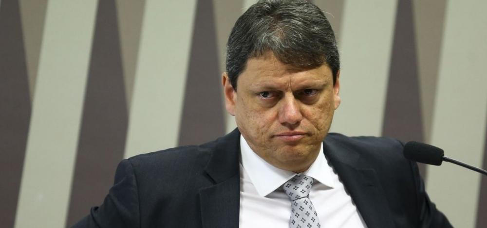 Governo vai instalar mil radares em rodovias federais, diz ministro