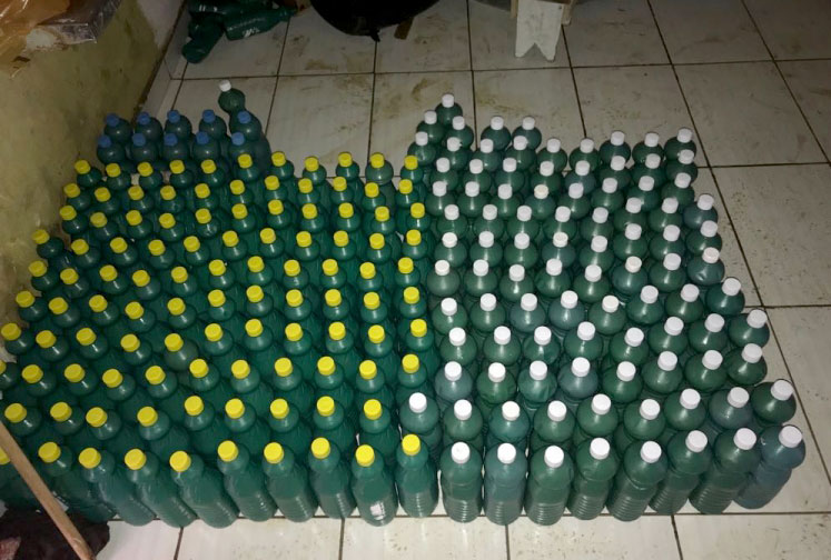 Sudoeste: Polícia Civil fecha empresas que fabricavam água sanitária ilegal