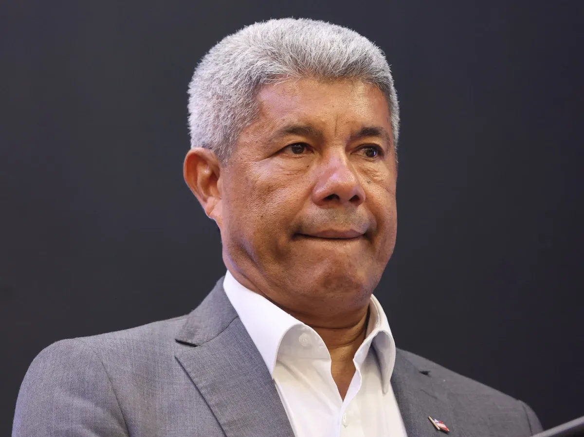 Aprovação de Jerônimo na Bahia fica 13 pontos abaixo da registrada por Rui Costa em 2022, aponta AtlasIntel
