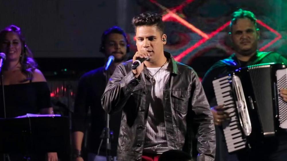 Guanambi perde um grande talento: Cantor Mounir Caldas morre após acidente de moto