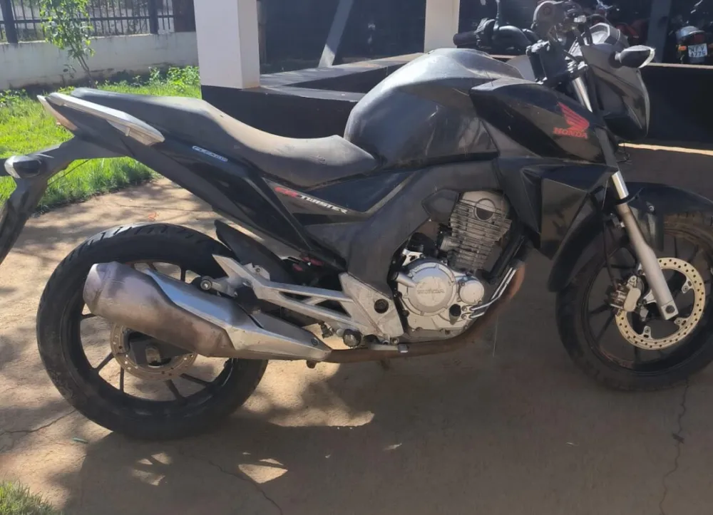 Moto com restrição de furto é apreendida na BR‑030, em Caetité