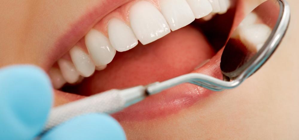 Sudoeste baiano: Estudante é denunciado por atuar como dentista; ele rebate: 'Toda vez que falam fico mais rico'