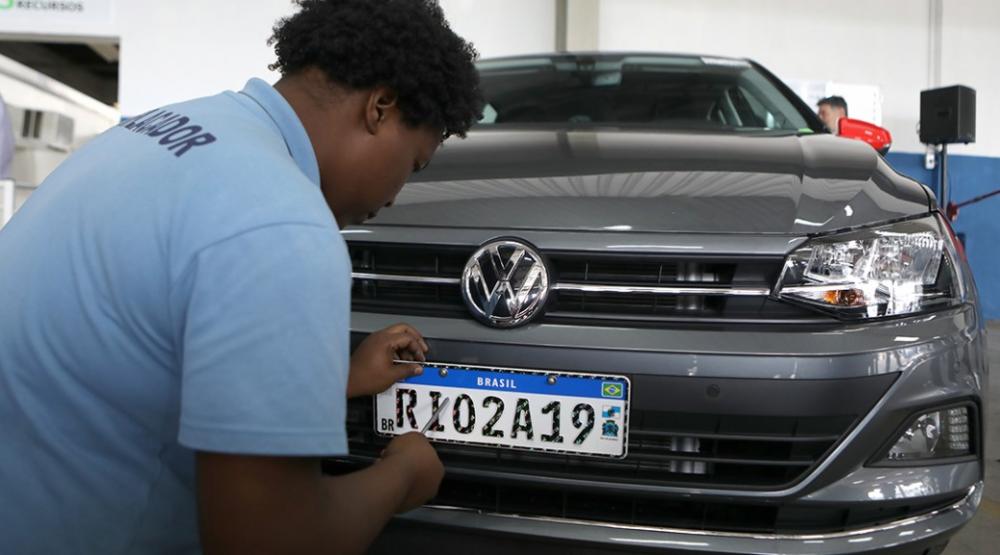 Guanambi: empresa fantasma é habilitada pelo Denatran para fabricar placas padrão Mercosul 