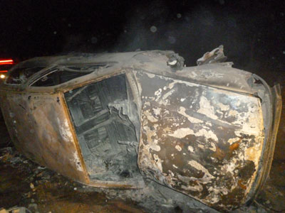 Caetité: após colisão em poste veículo pega fogo e condutor morre carbonizado.