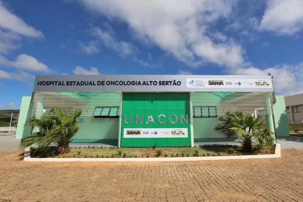 Governo estadualiza hospital e amplia atendimento em Caetité