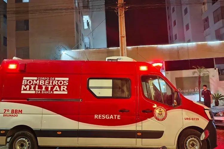 Princípio de incêndio em apartamento mobiliza moradores e Bombeiros em Brumado