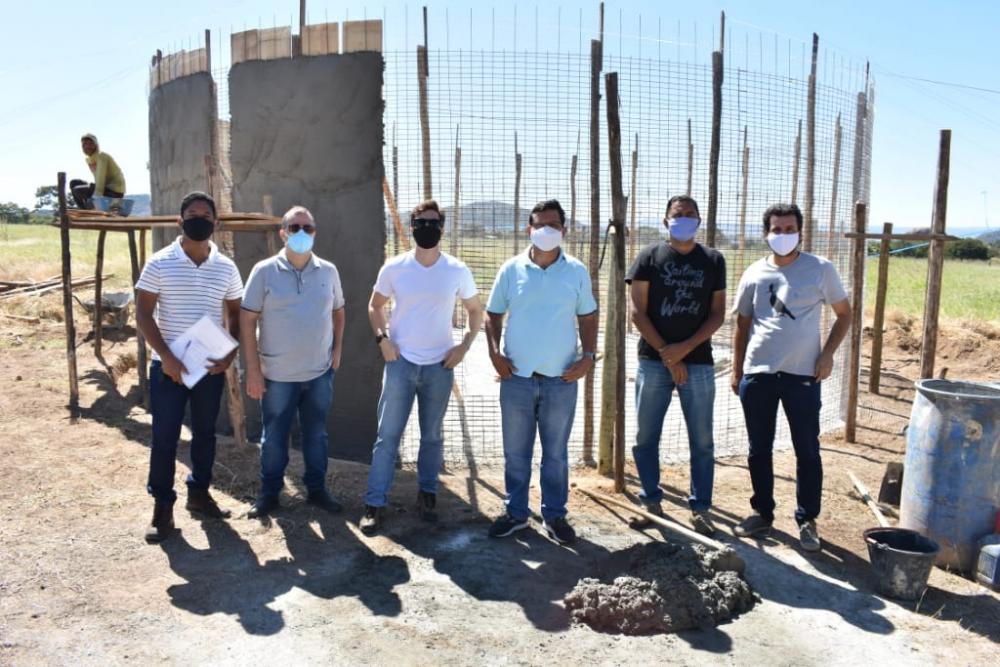 Prefeitura de Guanambi melhora acesso à água em comunidade rural