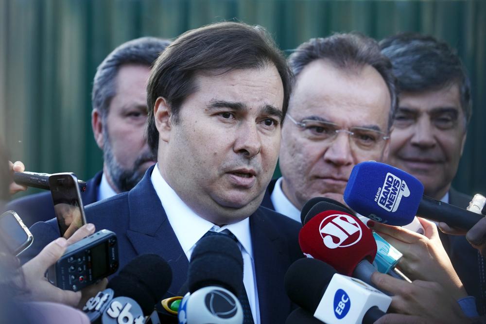 Câmara debate reinclusão de estados e municípios na Reforma da Previdência