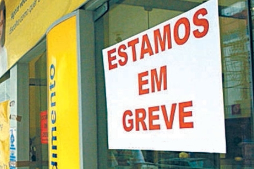 Bancários aprovam proposta da Fenaban, e fim da greve será discutido em assembleias