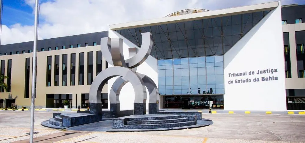 Supersalários no serviço público geram gasto de R$ 20 bilhões ao Brasil em um ano