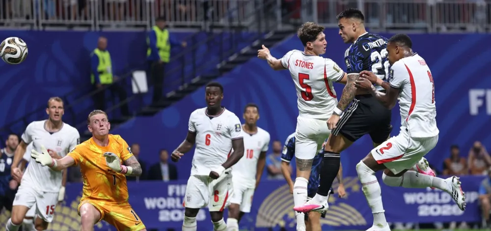 Com brilho de Messi, Argentina vira sobre a Inglaterra e está na final da Copa