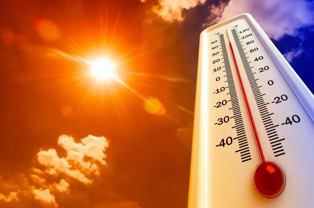 Calor de até 40°C e radiação UV extrema colocam Oeste e Sudoeste da Bahia em alerta