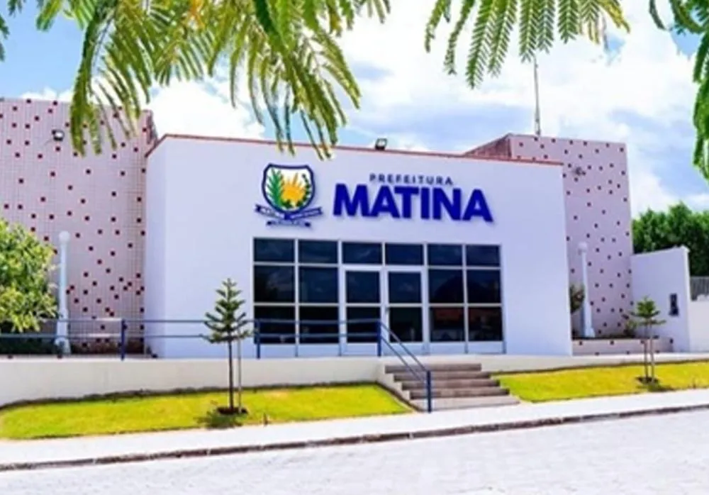 Servidores da saúde de Matina denunciam cortes salariais e atrasos nos pagamentos