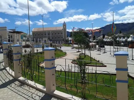MP investiga possível dano ambiental em estação de tratamento de esgoto de Paramirim
