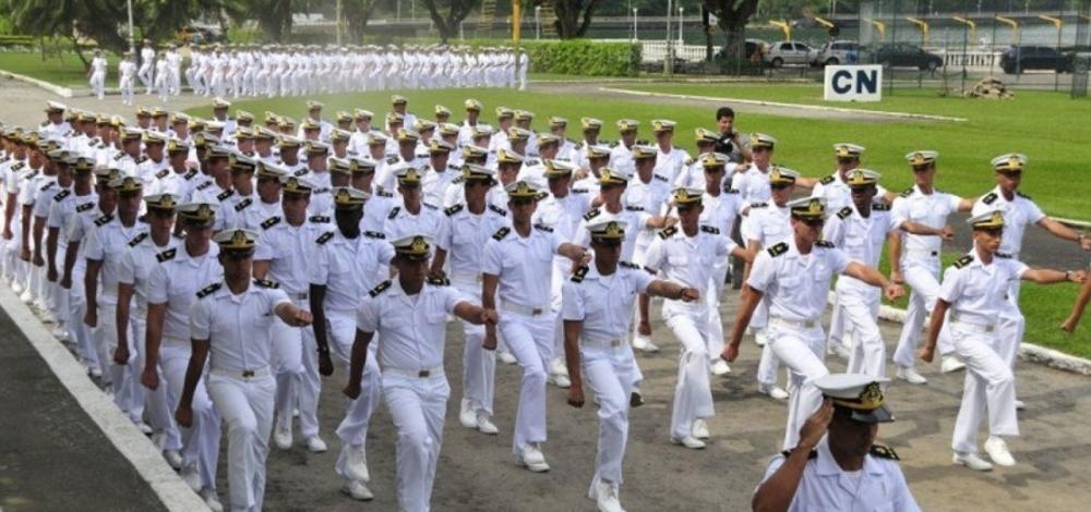 Marinha abre 960 vagas para curso de formação de Fuzileiros Navais