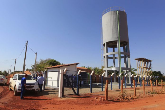 Governo autoriza reforma de trecho da BA-160 e entrega obras em Iuiu