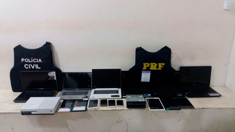 Vitória da Conquista: PRF prende quadrilha especializada em roubo de lojas