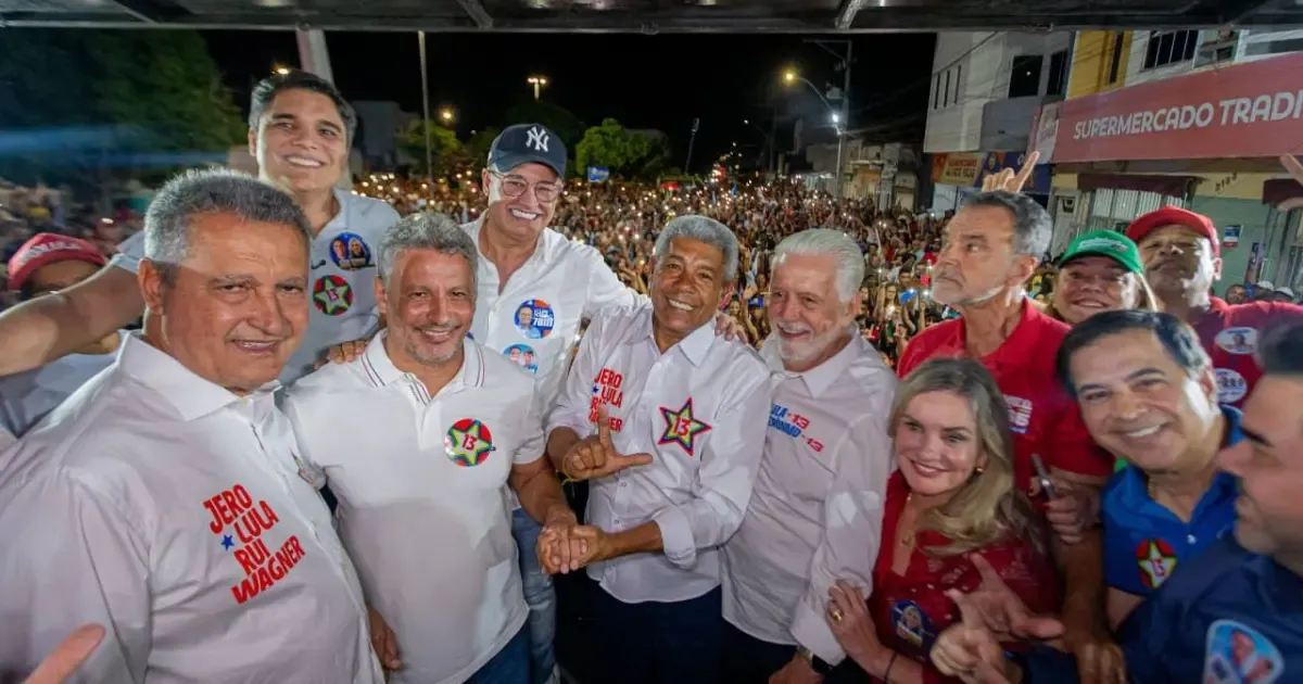 Prefeito de Guanambi declara apoio à reeleição de Jerônimo Rodrigues durante comício