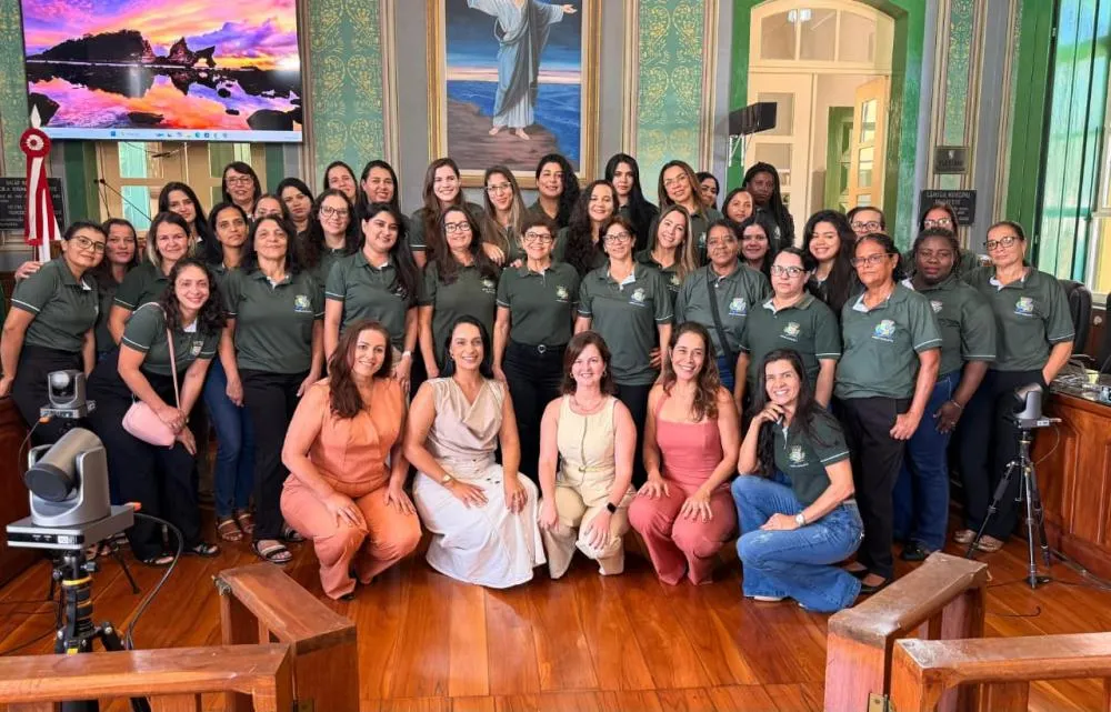 Câmara de Caetité realiza encontro com servidoras pelo Dia da Mulher 