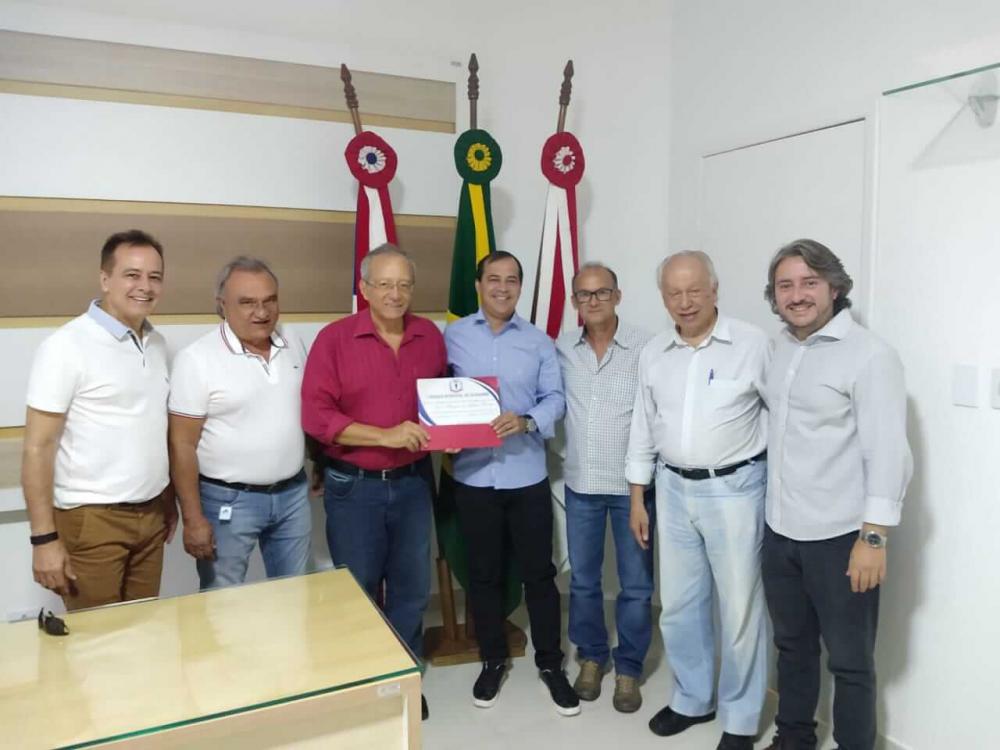 João Augusto de Lima Rocha recebe título de cidadão guanambiense