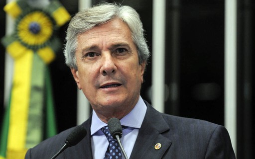 Collor alerta: 'É ilusão governar sem o Congresso, já vi esse filme'
