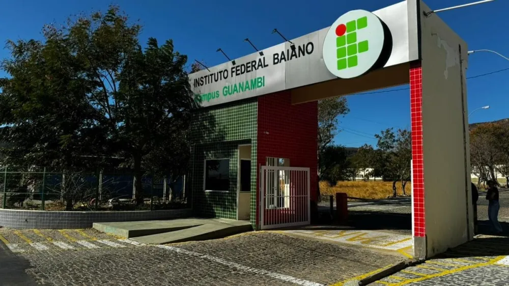 IF Baiano abre seleção para professor substituto com salários de até R$ 8,3 mil